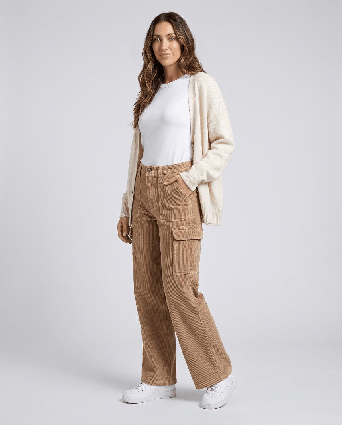 Wide-Leg Corduroy Cargo Pants – Flap Pockets, Seamed Front & Washed Finish | Esme