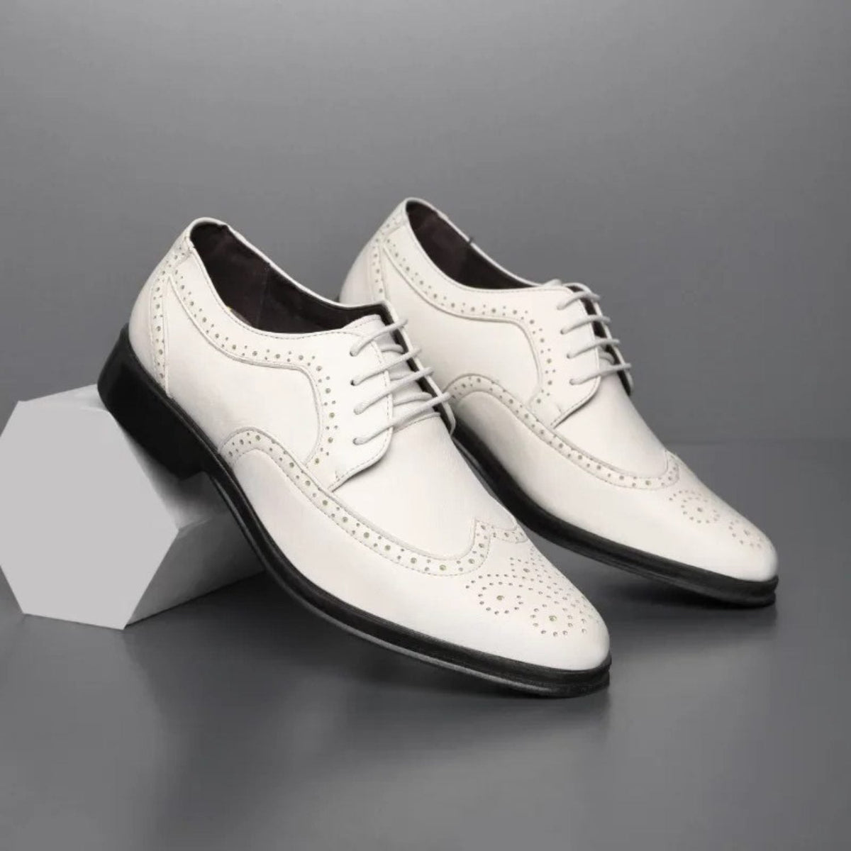 Wingtip Lace-Up Oxford Shoes for Men