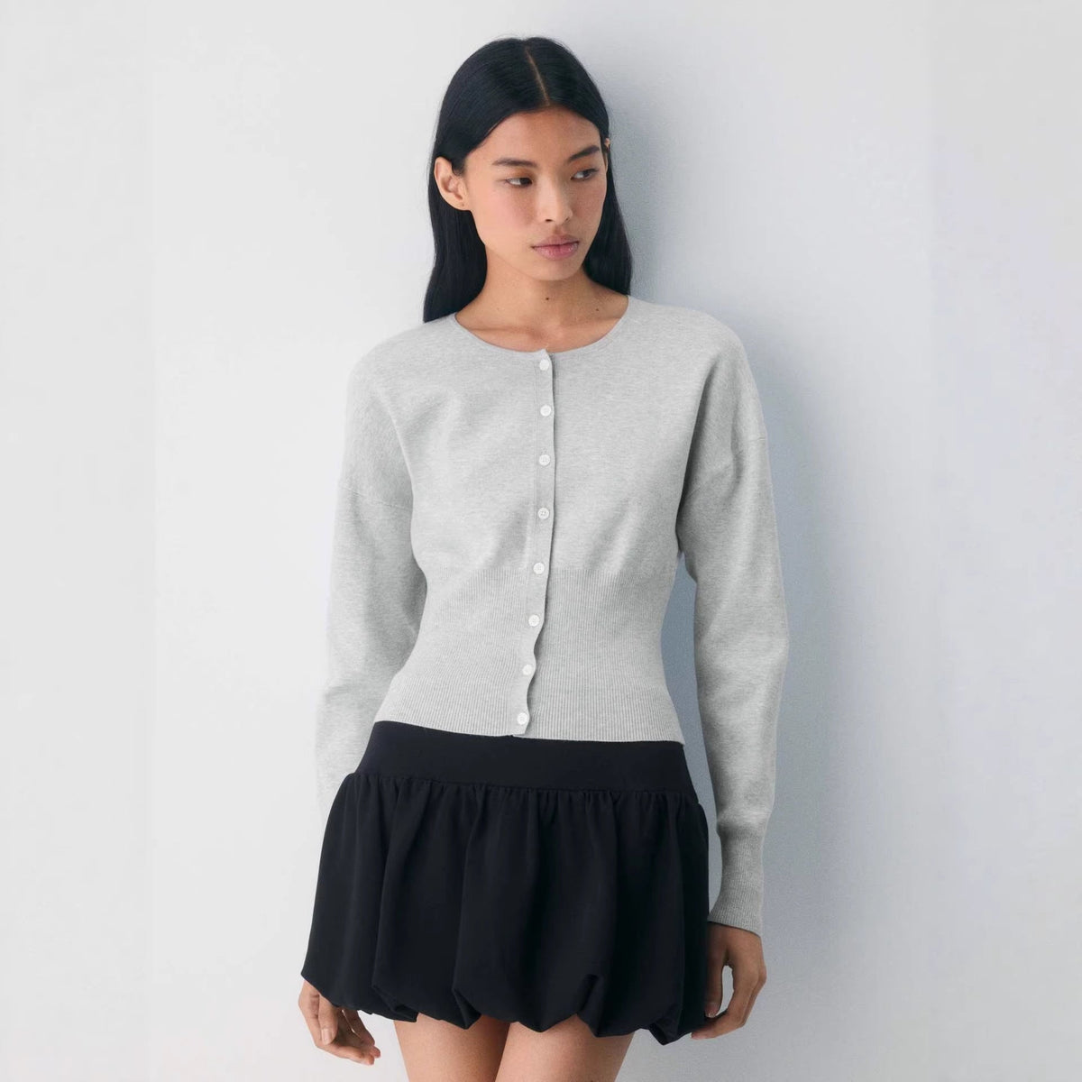 Women's Cropped Ribbed Knit Cardigan with Button Placket