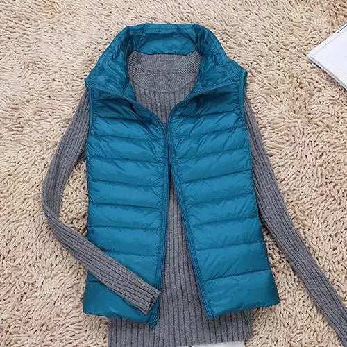 Women's Lightweight Fitted Down Vest