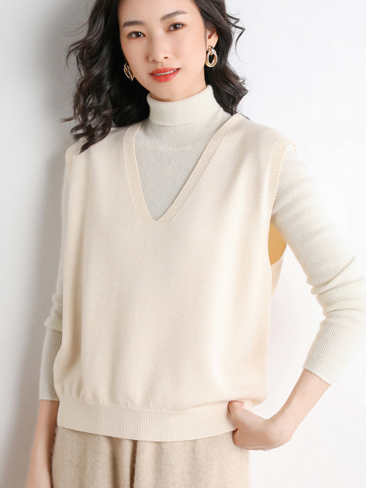 Women's Oversized V-Neck Fine-Knit Sweater Vest with Ribbed Hem
