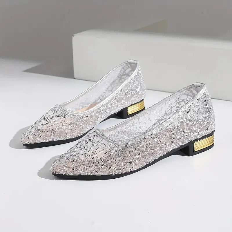 Women's Pointed-Toe Lace Flat Wedding Shoes