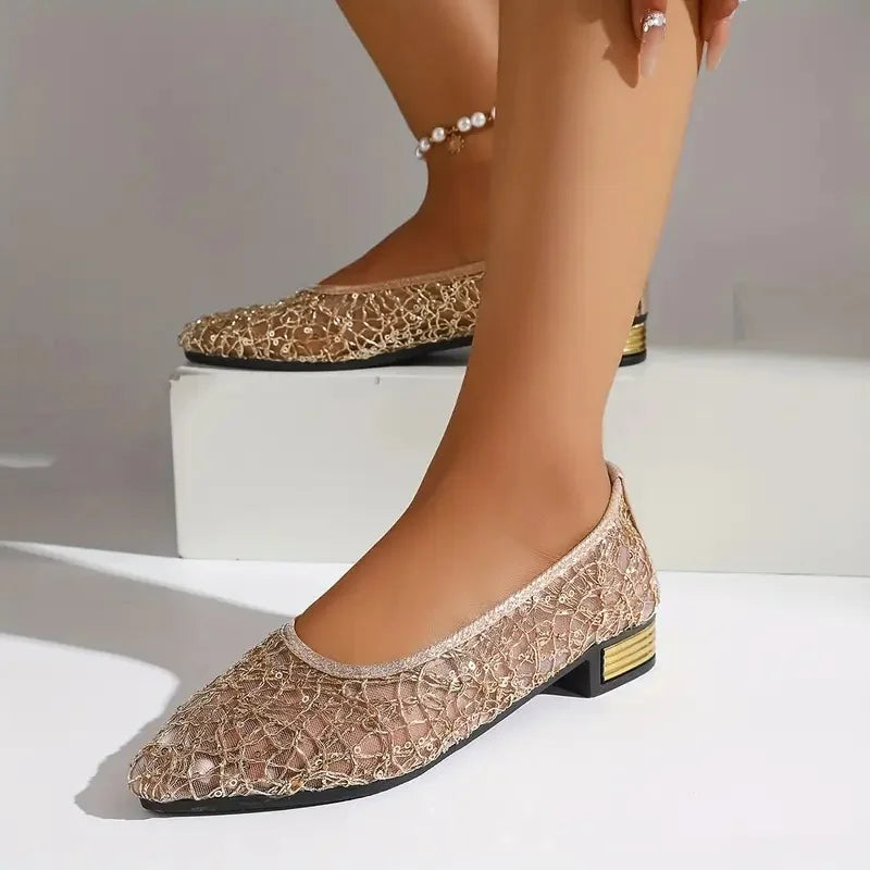 Women's Pointed-Toe Lace Flat Wedding Shoes