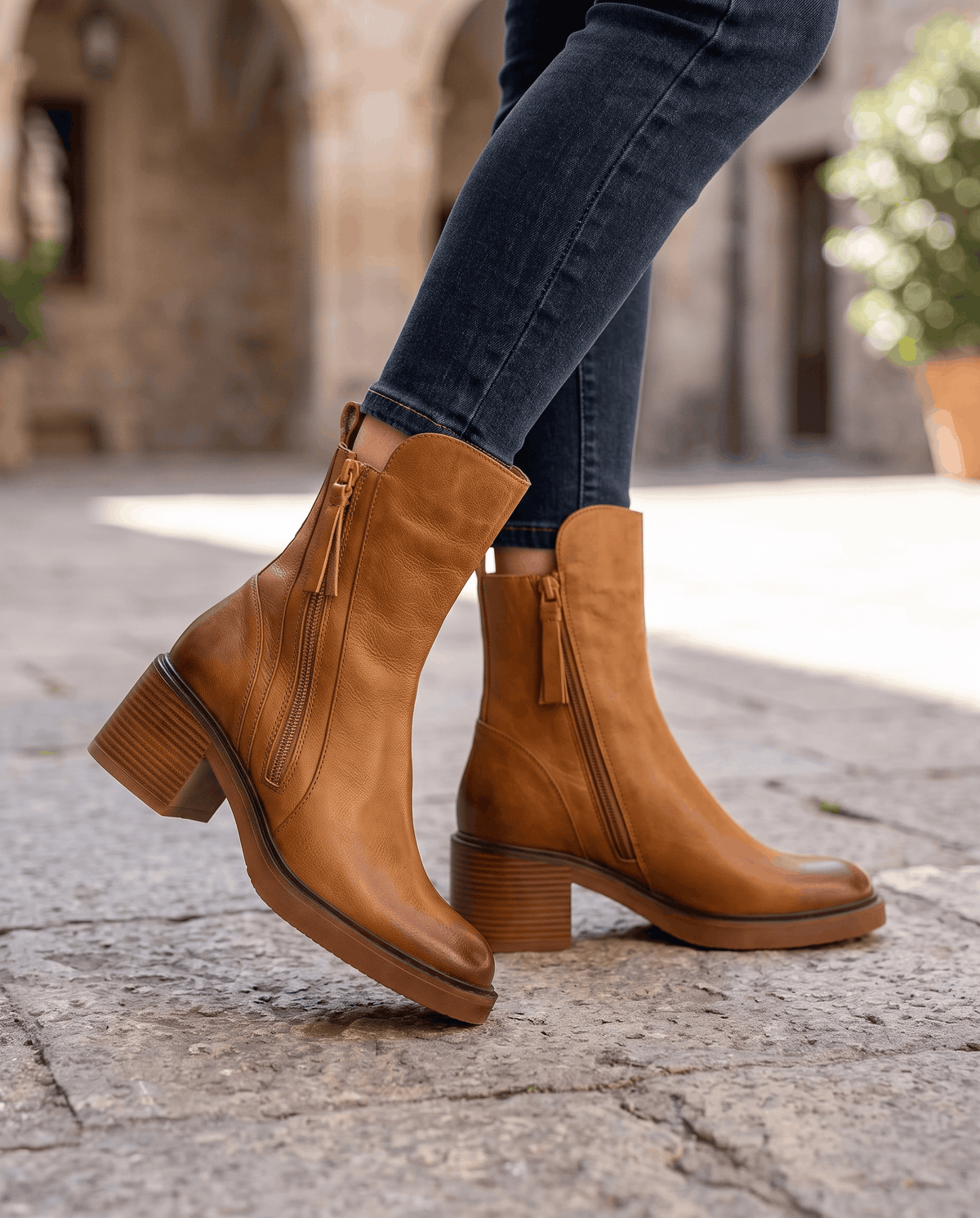 Block Heel Leather Ankle Boots – Side Zip & Cushioned Interior | Odette