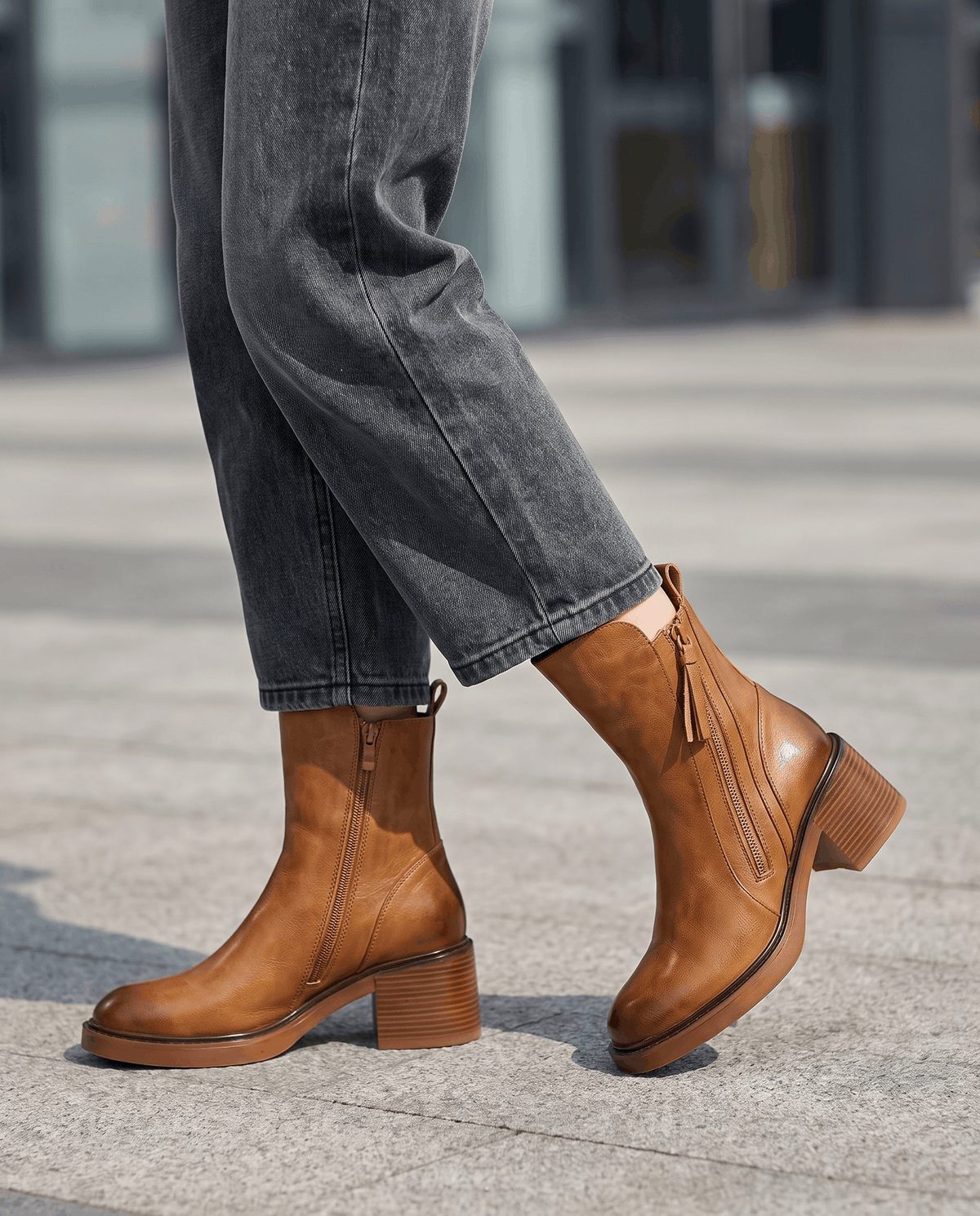Block Heel Leather Ankle Boots – Side Zip & Cushioned Interior | Odette