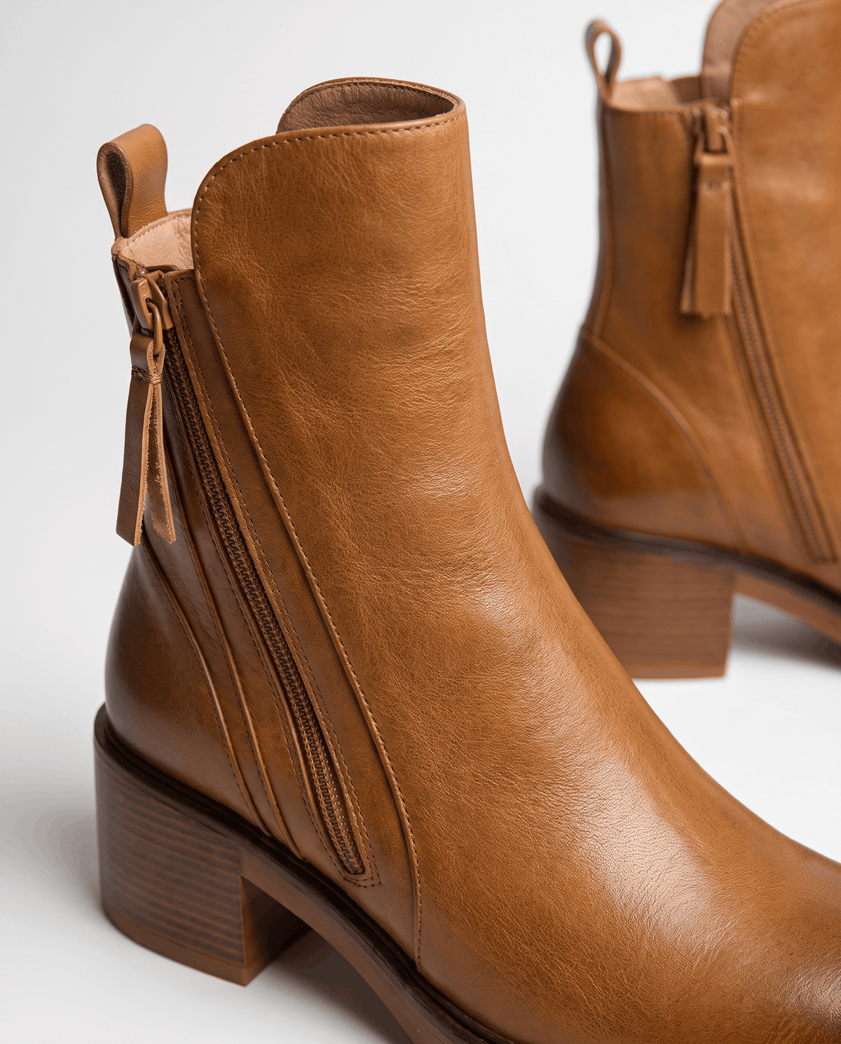 Block Heel Leather Ankle Boots – Side Zip & Cushioned Interior | Odette