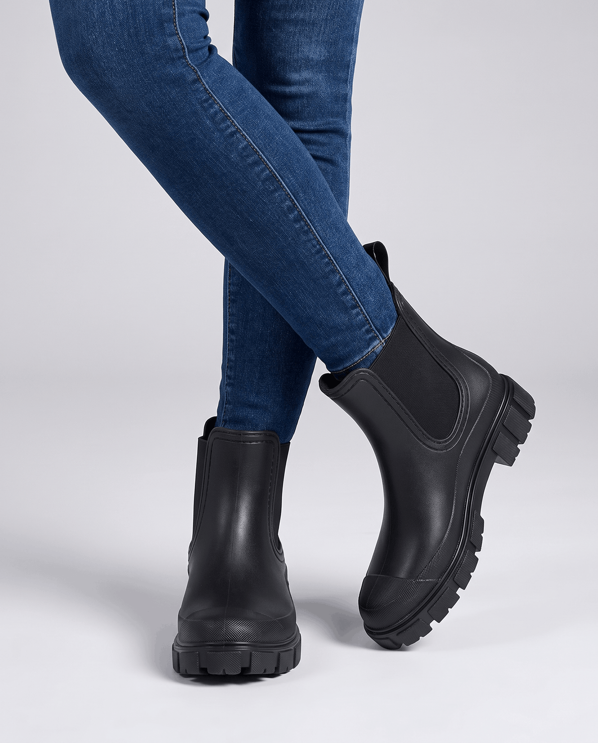 Chelsea Rain Boots for Women – Water-Repellent Shell & Lug Sole | Elodie