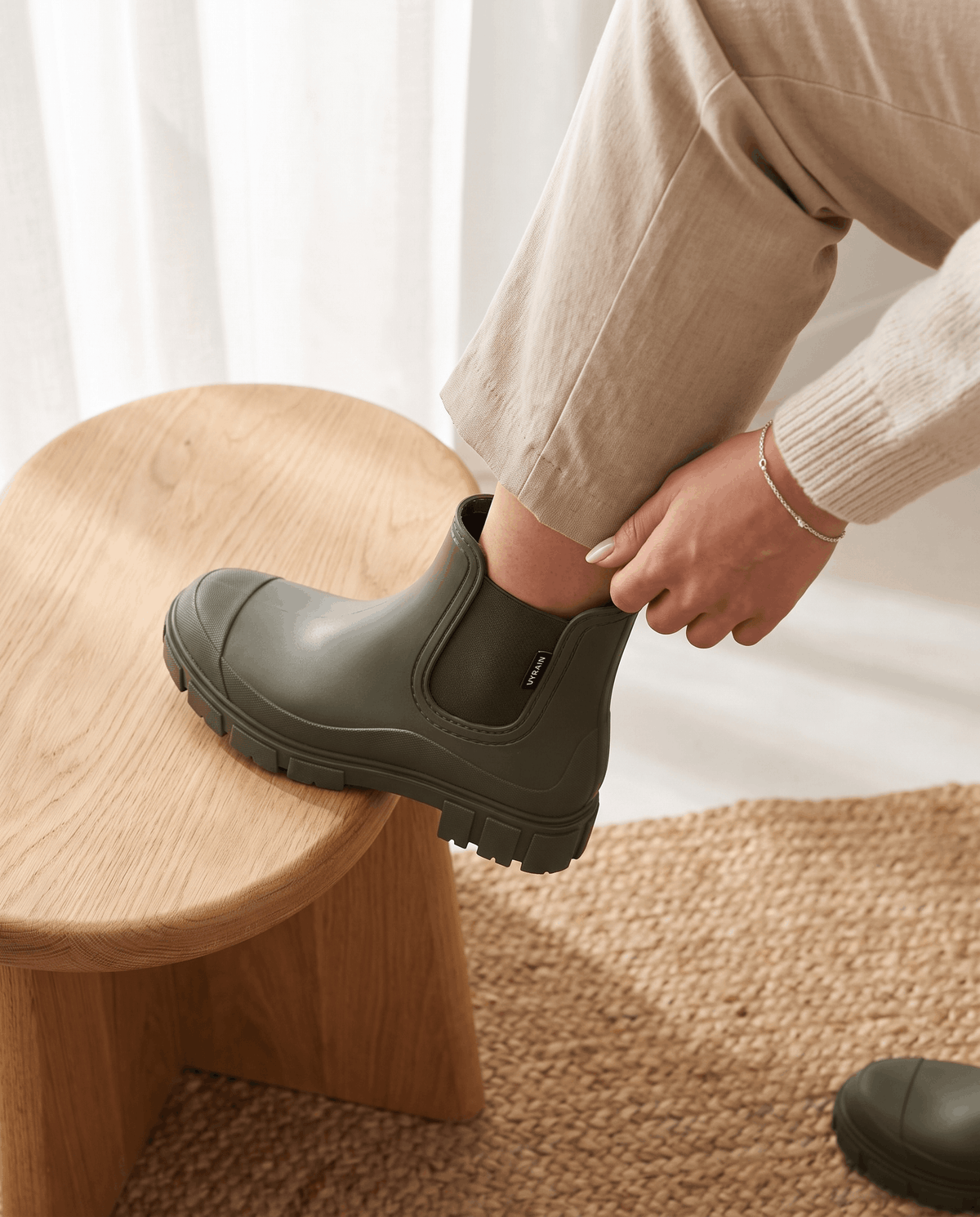 Chelsea Rain Boots for Women – Water-Repellent Shell & Lug Sole | Elodie