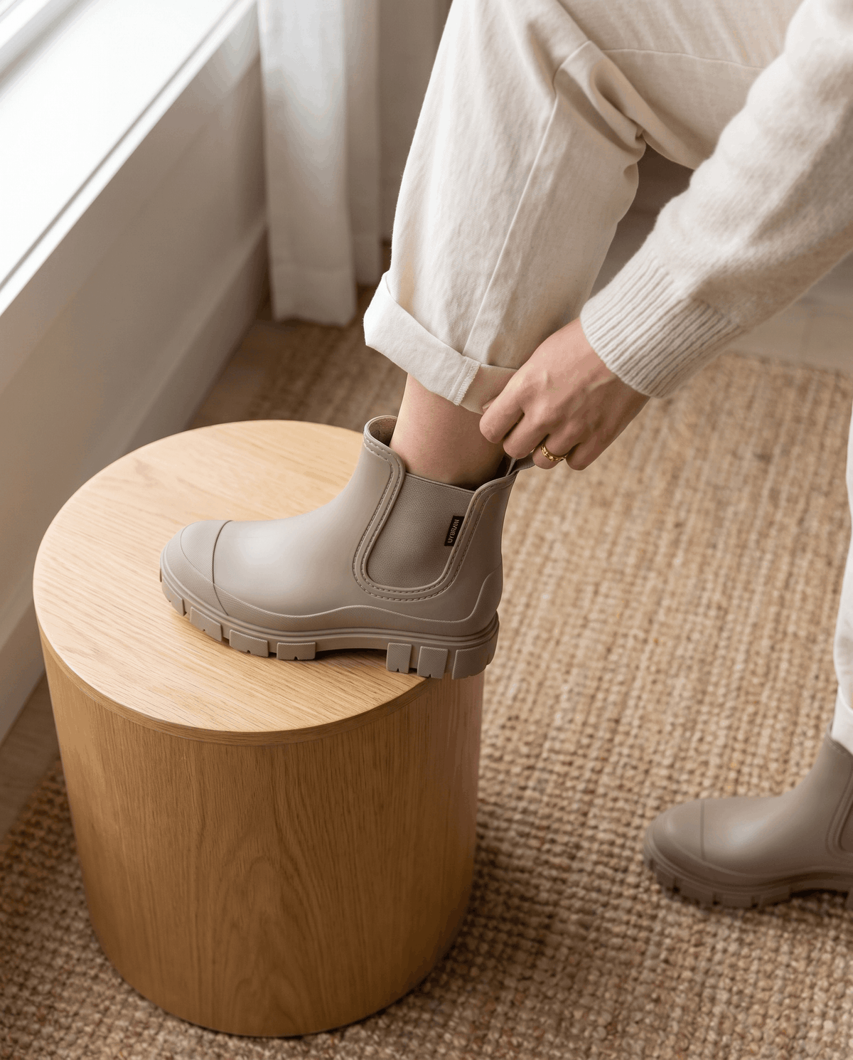Chelsea Rain Boots for Women – Water-Repellent Shell & Lug Sole | Elodie
