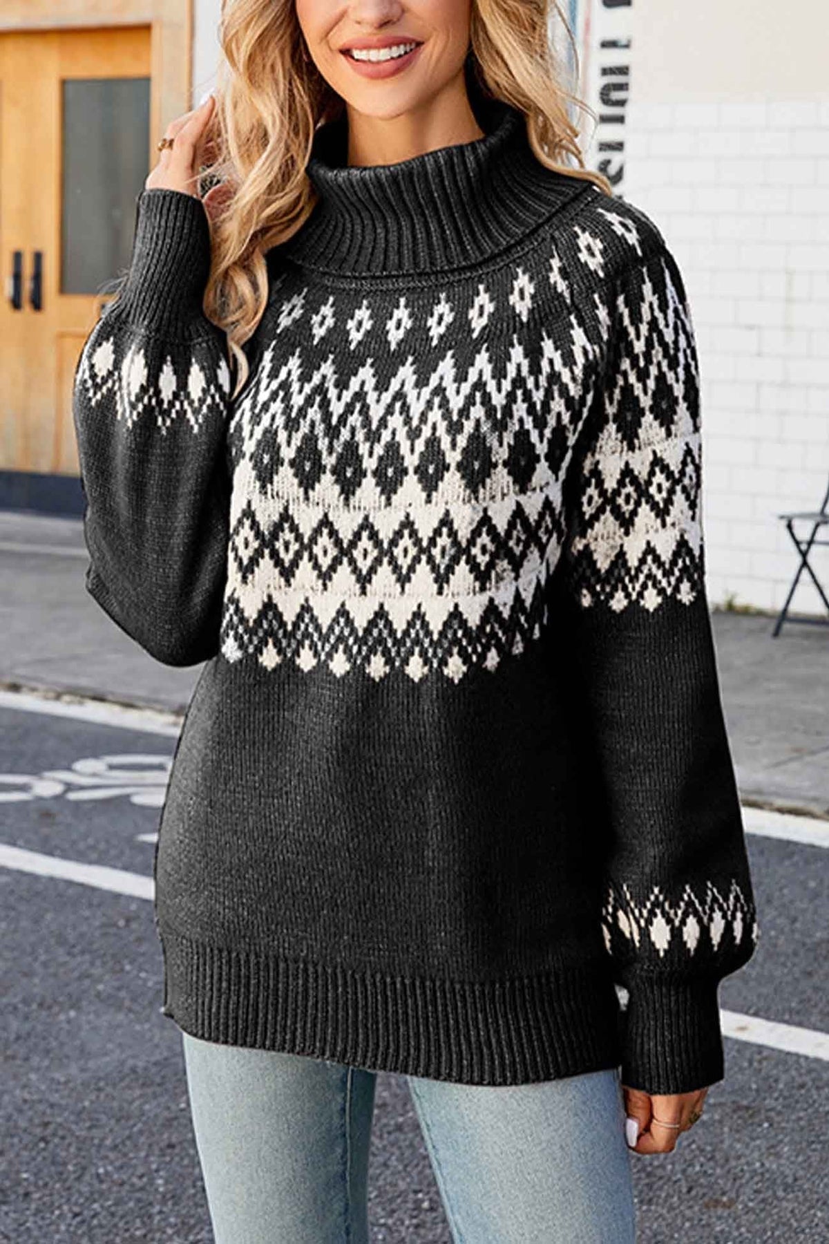 Women's Fair Isle Turtleneck Knit Sweater with Geometric Pattern and Relaxed Fit