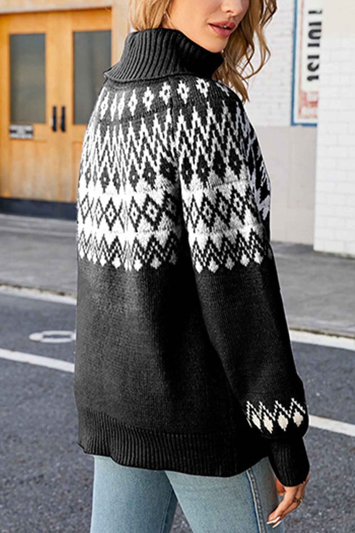Women's Fair Isle Turtleneck Knit Sweater with Geometric Pattern and Relaxed Fit