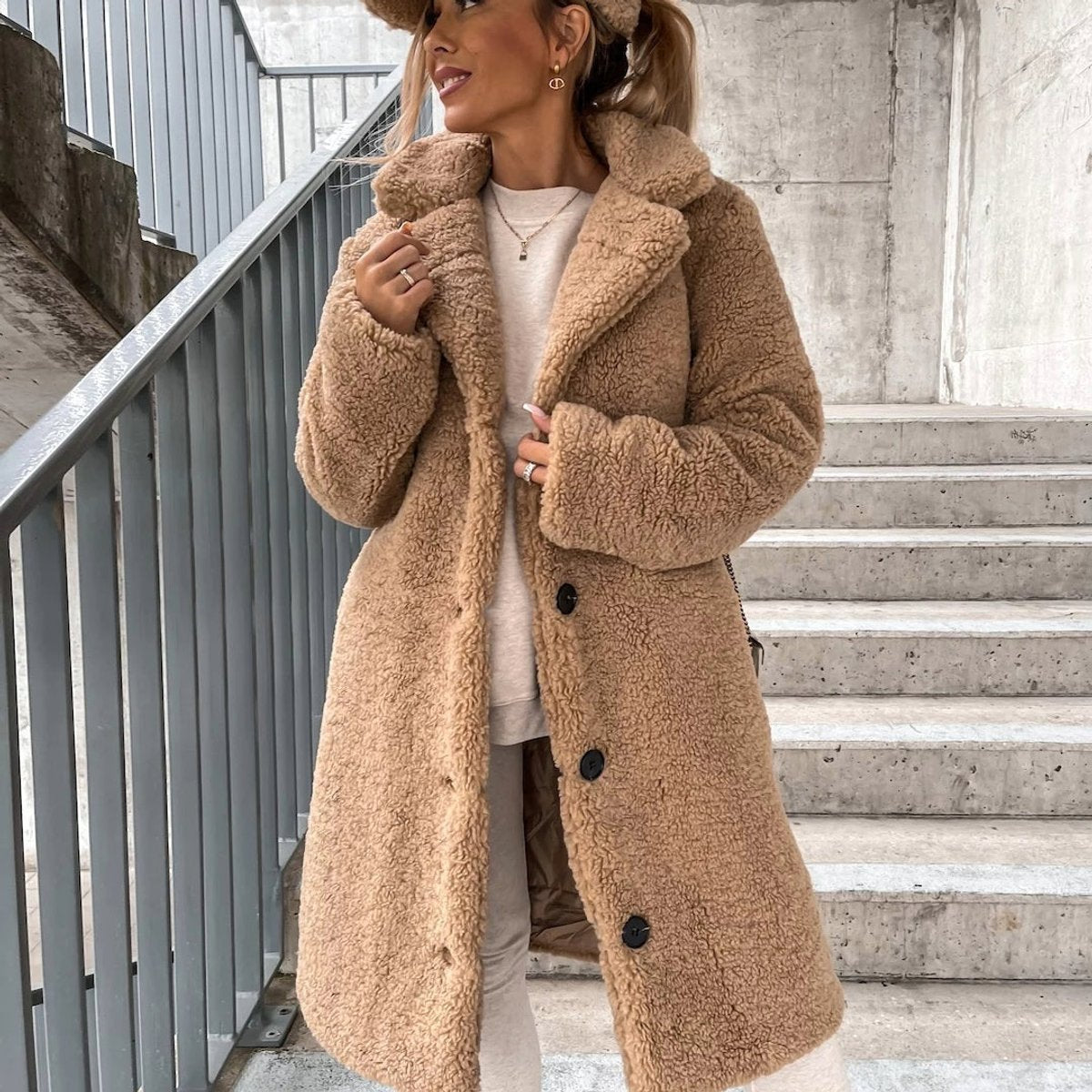 Frances | Oversized Long Fleece Plus Size Teddy Coat