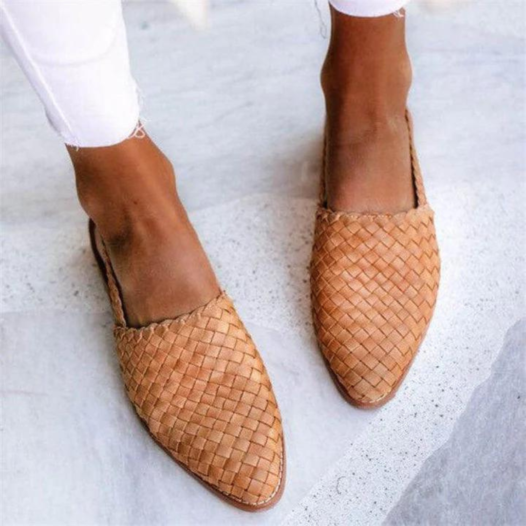 Women's Woven Pointed Toe Slingback Flats with Arch Support and Basketweave Detail