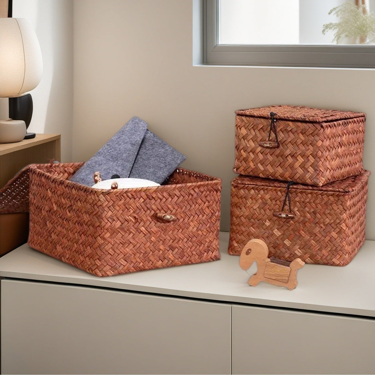 Large Woven Seagrass Storage Basket with Lid and Hinged Closure