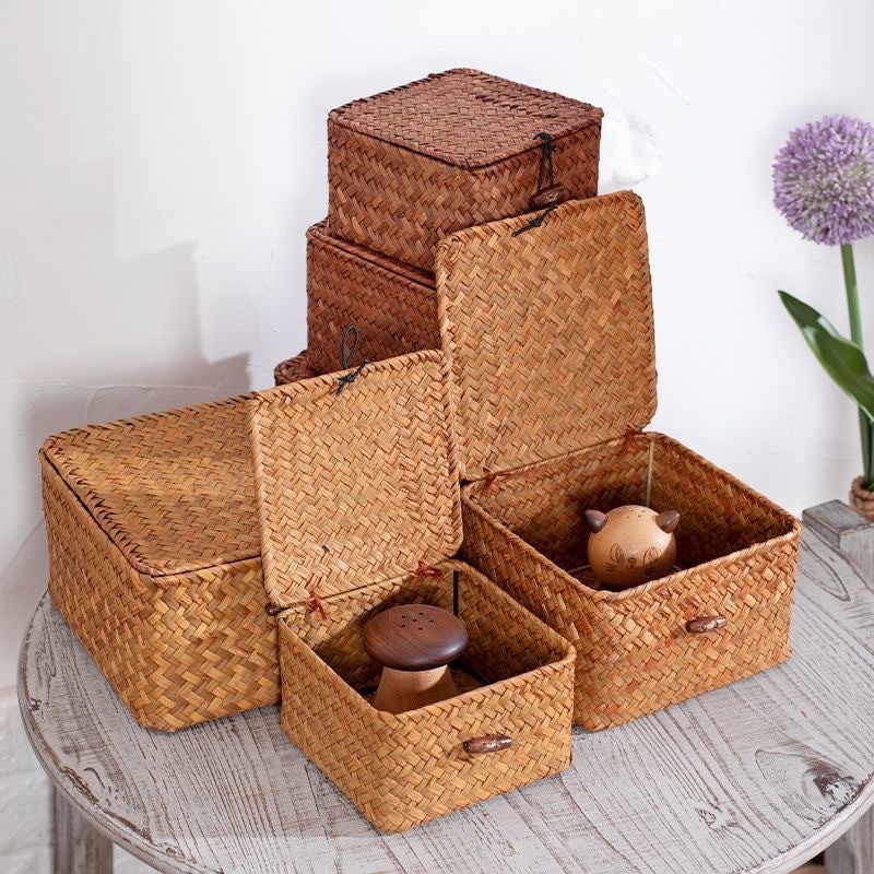 Large Woven Seagrass Storage Basket with Lid and Hinged Closure