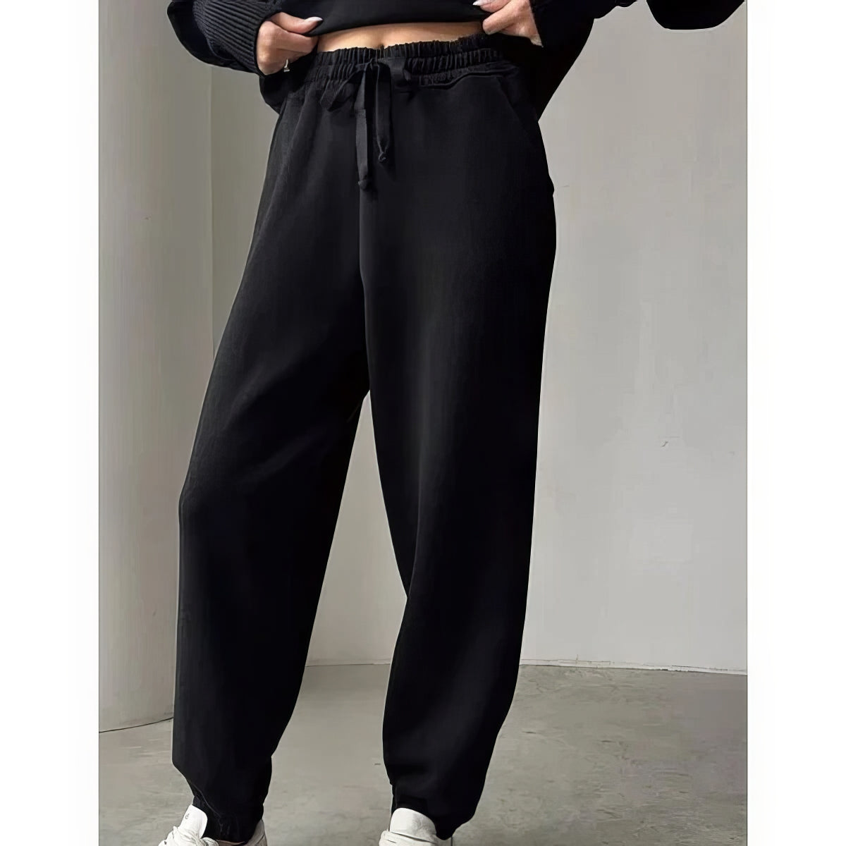 Women's Ribbed Two-Piece Lounge Set with Zip Detail